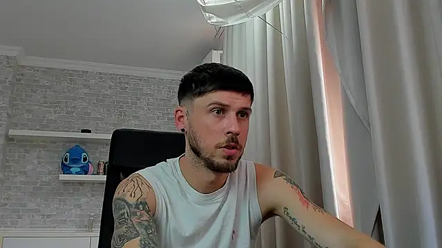 JonahShaw webcam