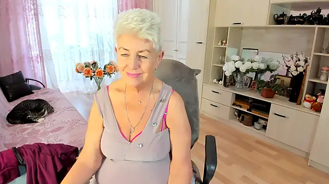 HotandMature webcam