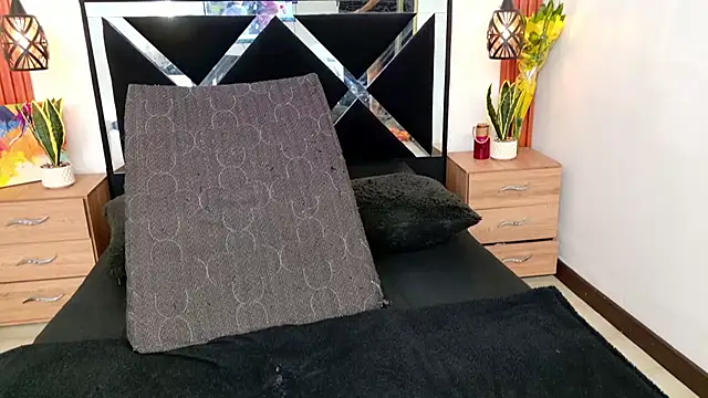 SCARLETT_INK_ webcam