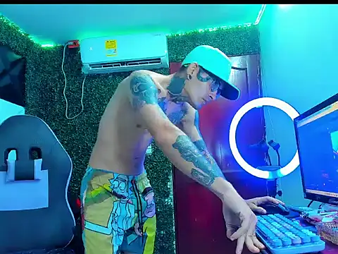 Boy_tatto77 webcam