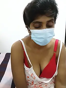 Amisha-35