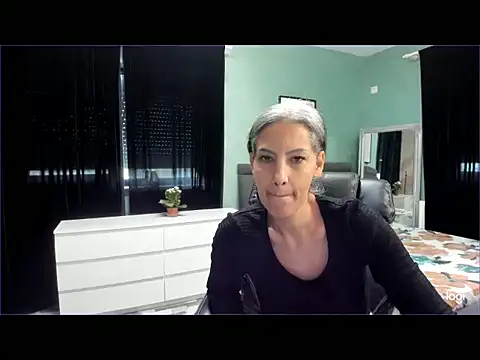 LexxxyDiamond webcam