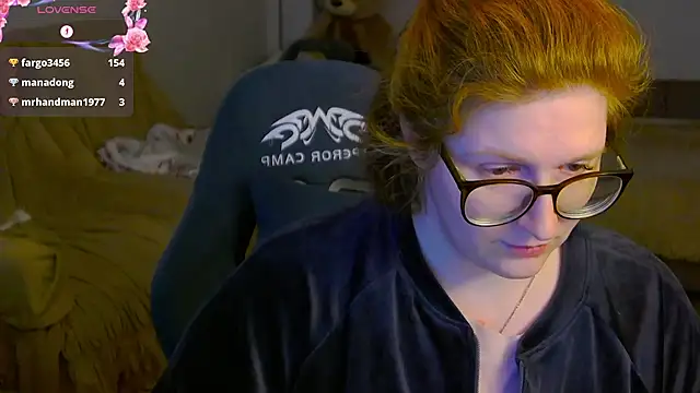 LesiaOxxi webcam