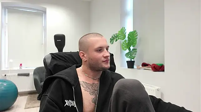 Igor_Wilde webcam