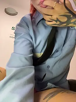 Zakura_66 webcam