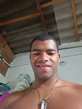 marco_and_lunaa_ webcam