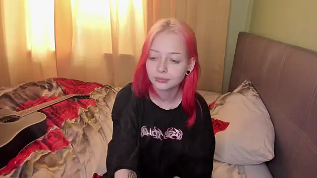 PetiteLia_ webcam