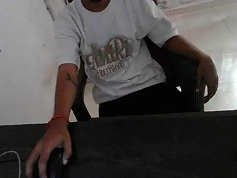 yourssecretsanta webcam