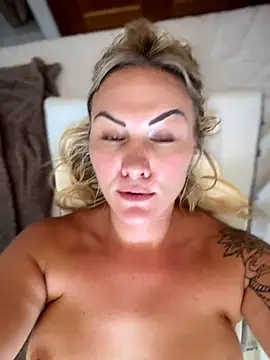 NastyMilf_ live cam preview