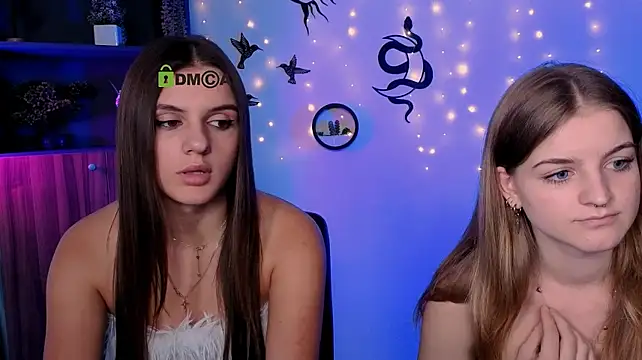 lisa_dark_ live cam