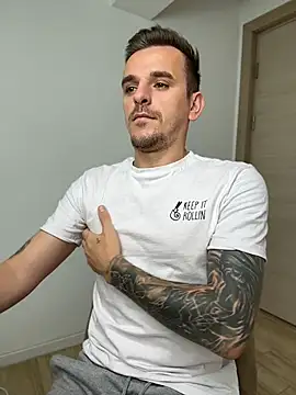 Huge_cock22cm webcam