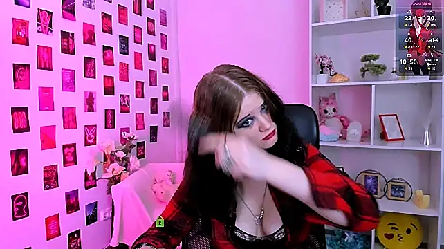 nikki_kiss_ webcam