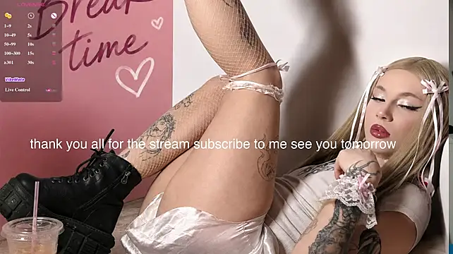 Chloevesper webcam