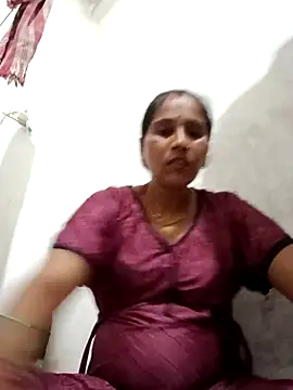 Pariraja_cute webcam