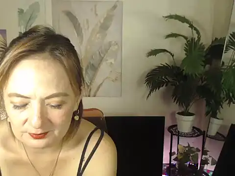 Pinay_Mistress13 webcam