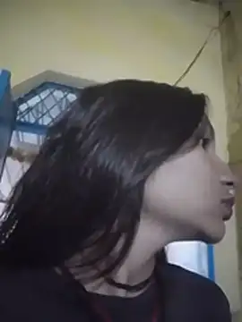 Loyal_girl25 webcam