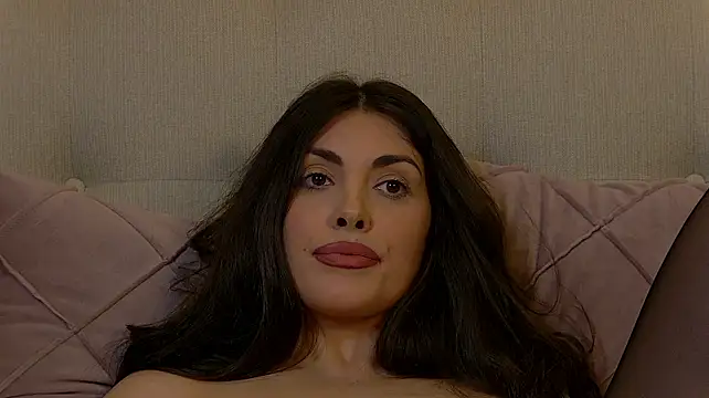 DizzyTara webcam