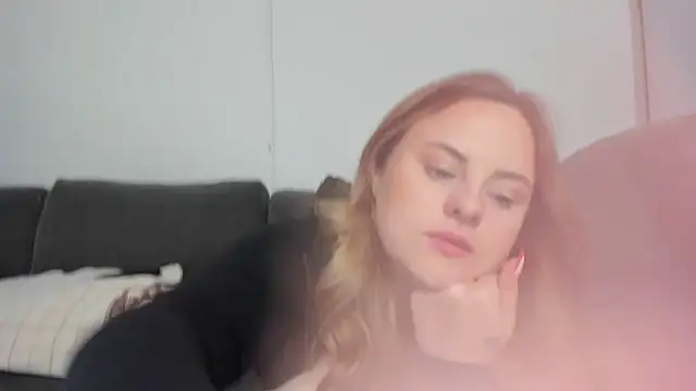 bigboobybaby@xh webcam
