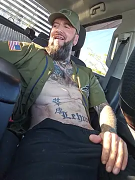 Beardedtattood webcam