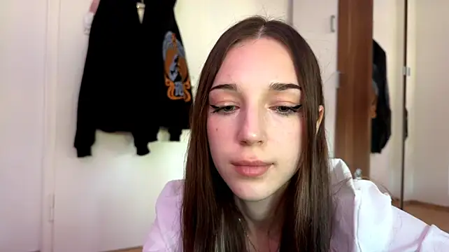 AntoninaErtle live cam on StripChat