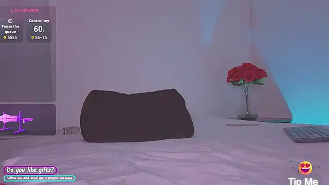 DaisyTaylor__ live cam on StripChat