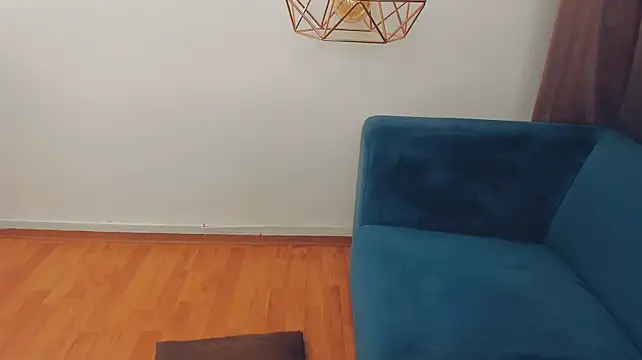 BrilliantGirll webcam