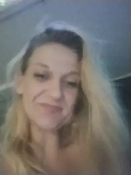Pocket_playmate live cam on StripChat