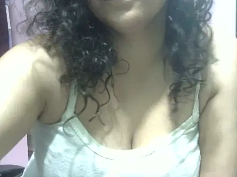 Sonali_Saxena webcam