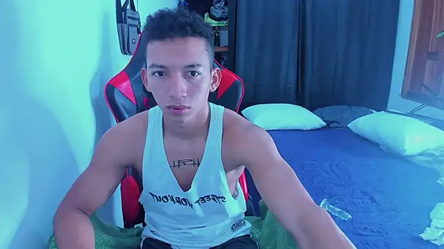 JuanchiT66 webcam