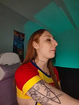Bennuluspeach_ webcam