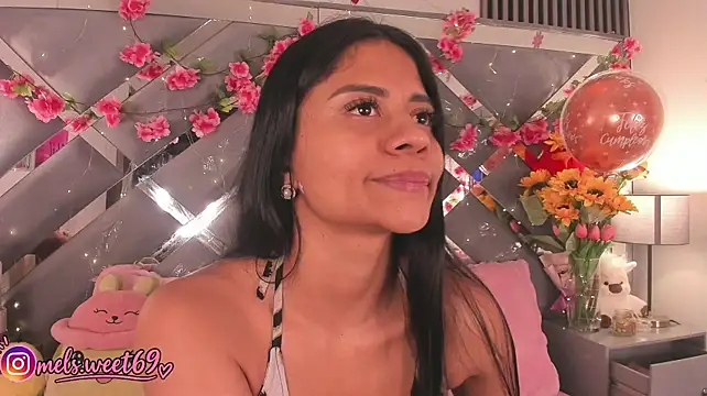 melody__sweet_ webcam