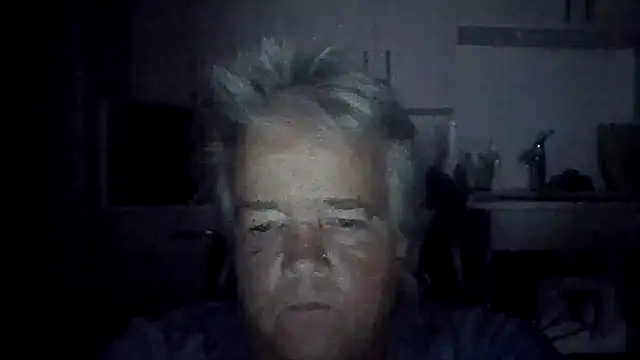 smokinhotshorty webcam