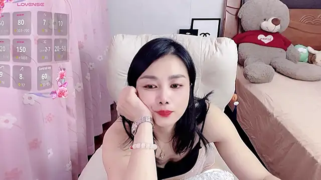 Happy365_ webcam