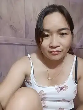 lizasquirt102 webcam