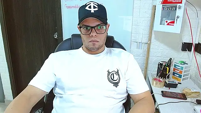 Realjoel01 webcam