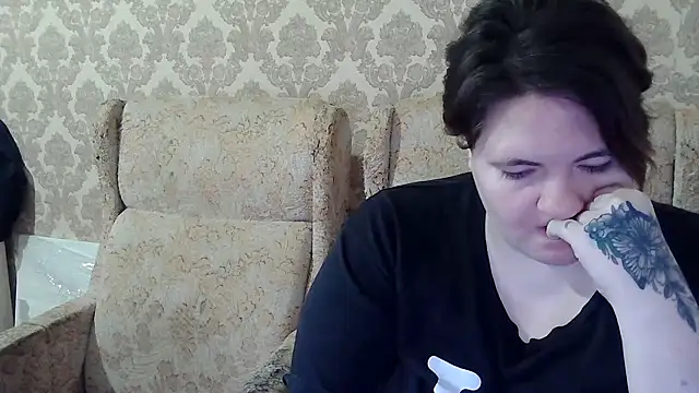 EmmaXKristall webcam