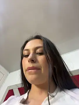 Honey_heartgirl live cam on StripChat