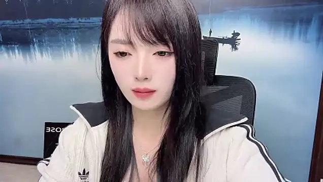 LiLy0608 live cam on StripChat