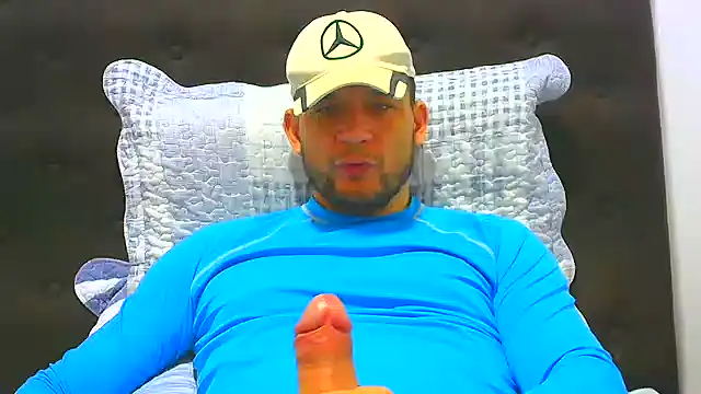 altenori112 live cam on StripChat