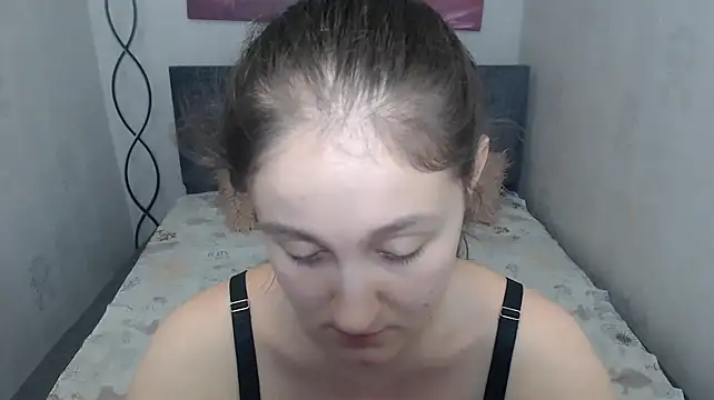 Holliy_Cooper webcam