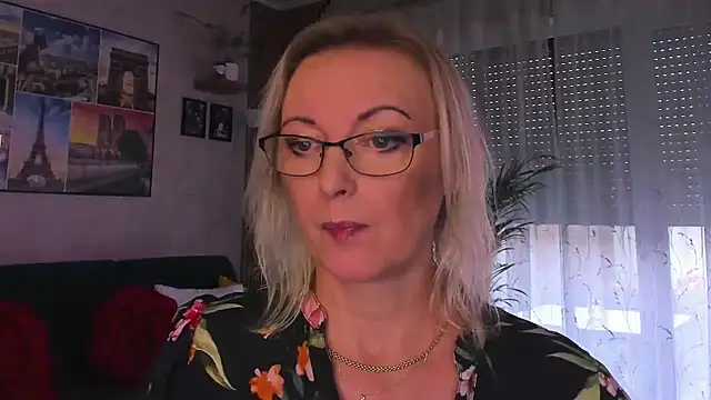 vanessa_chat