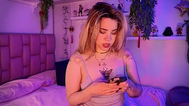 albaismynameX webcam
