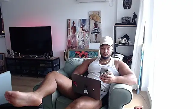 1LordKingsley webcam