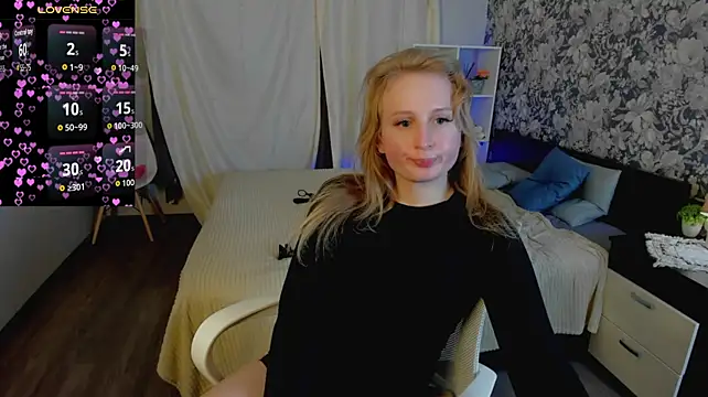 Laila_Blarr webcam
