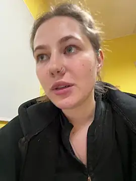 AsynaYuuki webcam