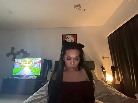 MistressViper28 webcam