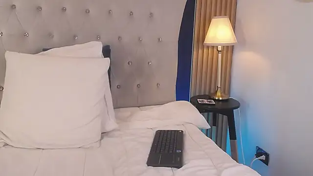 Megann_Scoth webcam