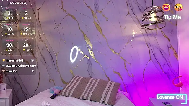 Violetamoon669 webcam