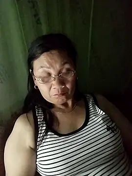 Alisa_x9x webcam