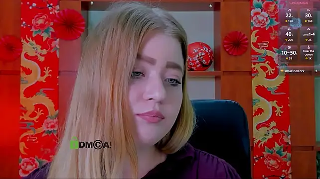 selena_hush_ webcam